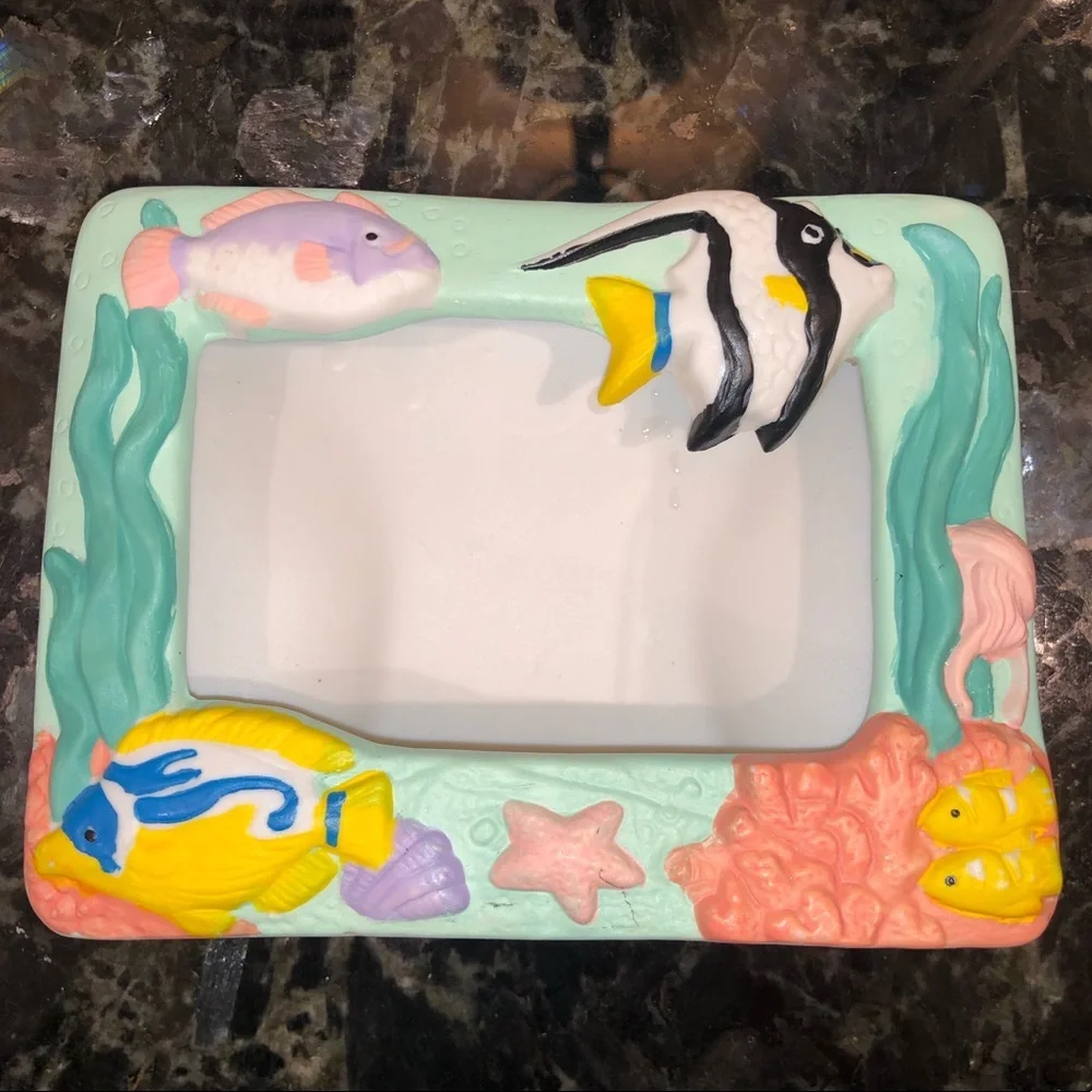 N/A picture frame